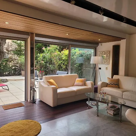 Les Sables T2 Grand Standing Apartment *