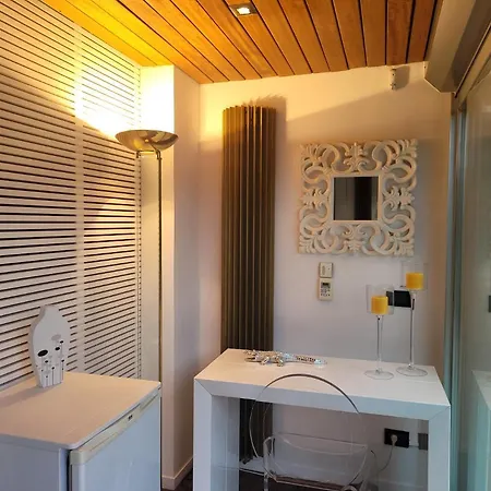Les Sables T2 Grand Standing Apartment Antibes